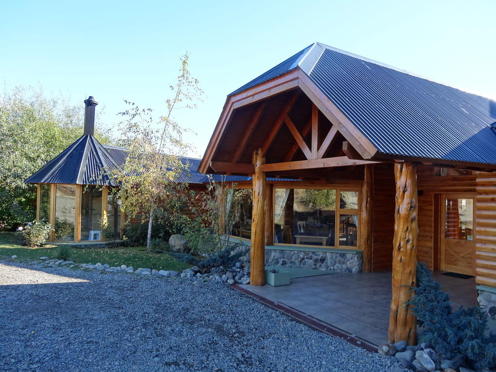 Hosteria Los Hielos Hotel El Calafate Exterior photo